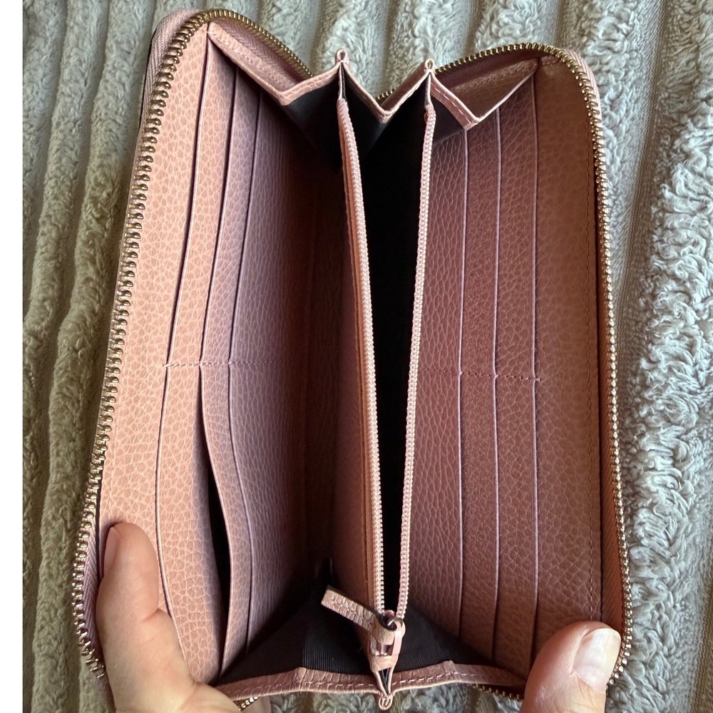 Gucci‎ Interlocking G Zip Around Long Wallet Pink Pebbled Leather 449347 in Box - Picture 9 of 12